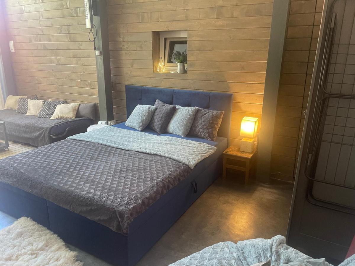 Monpe Apartmanik S Atmosferou Komárno Εξωτερικό φωτογραφία